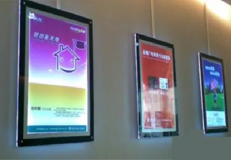 理塘什么是超薄灯箱?